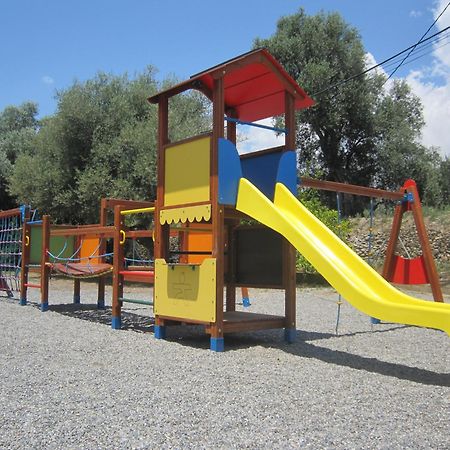 Camping Orgiva Zewnętrze zdjęcie