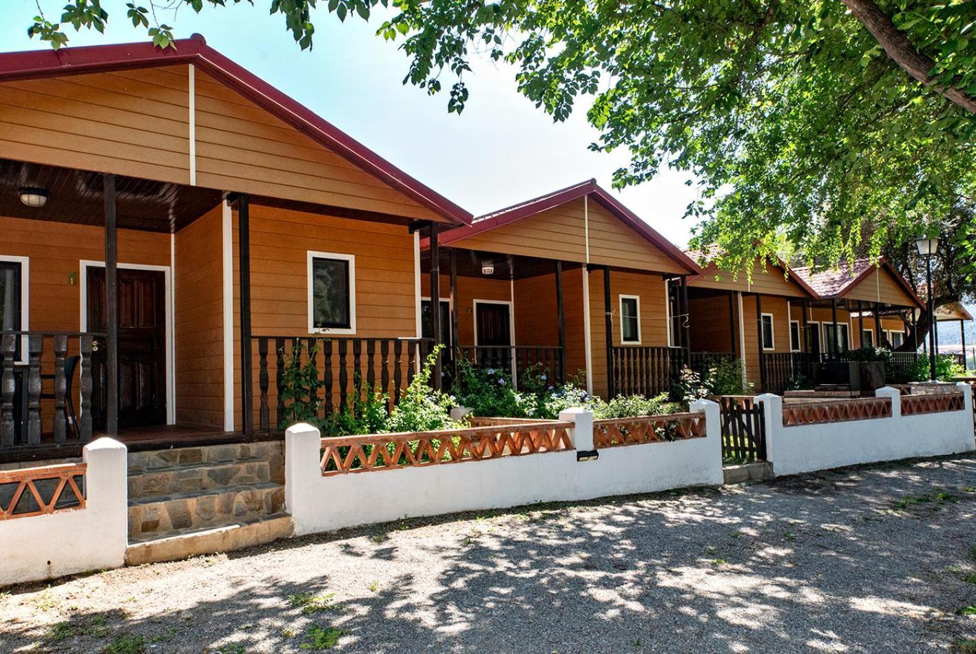 Camping Orgiva Zewnętrze zdjęcie